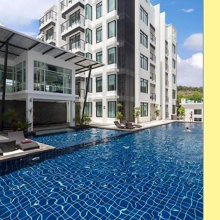 Pool Access 2 Bdr Stylish Condo 카말라 비치 외부 사진